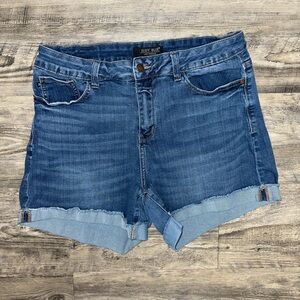 Judy blue shorts